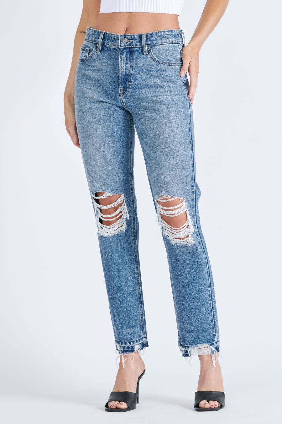 [BAILEY] SLIM DISTRESSED BOYFRIEND