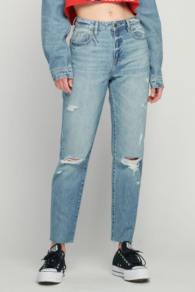 TRACEY  <p/> LIGHT WASH HIGH WAIST DISTRESSED STRAIGHT JEAN