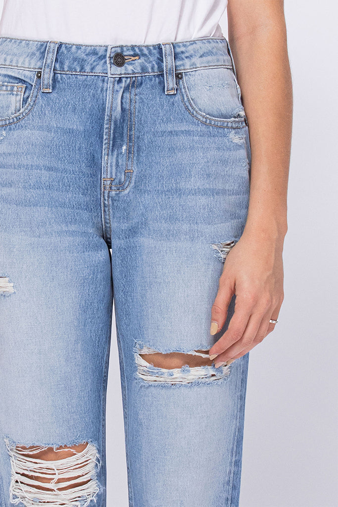 ZOEY <p/> MEDIUM LIGHT WASH BASIC MOM JEAN
