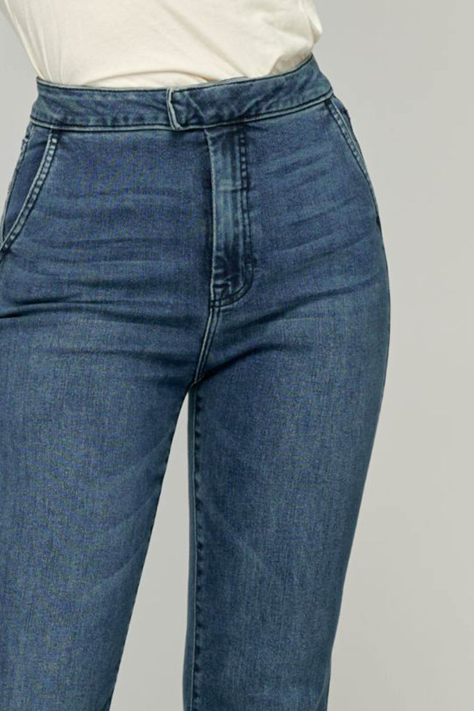 HAPPI <p/> DARK WASH HIGH RISE EXTENDED WAISTBAND 33" INSEAM FLARE