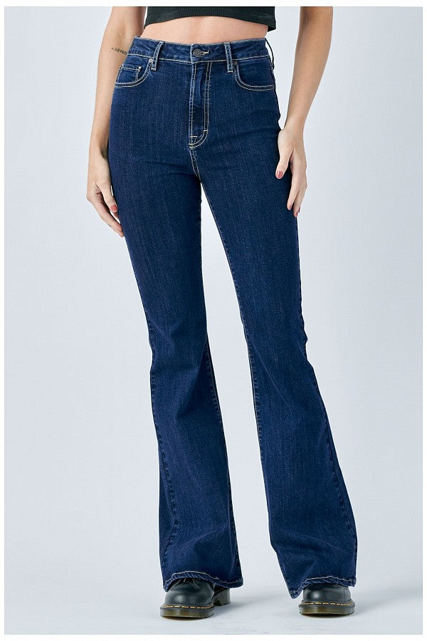 HAPPI <p/> DARK WASH CLEAN STRETCH 33" INSEAM FLARE
