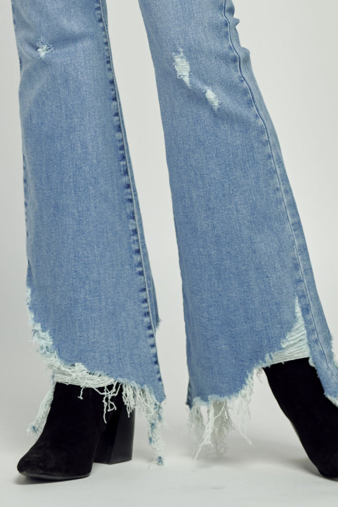 HAPPI <p/> LIGHT WASH DESTROYED HEM LOW RISE FLARE