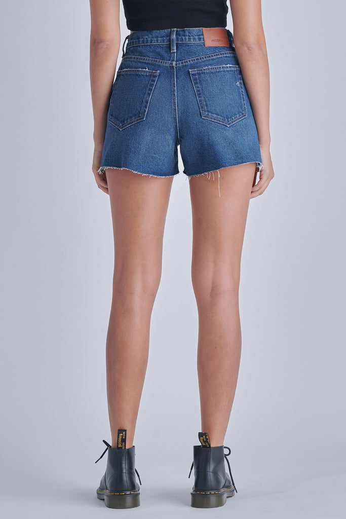 [SOFIE] SLANTED HEM SHORTS