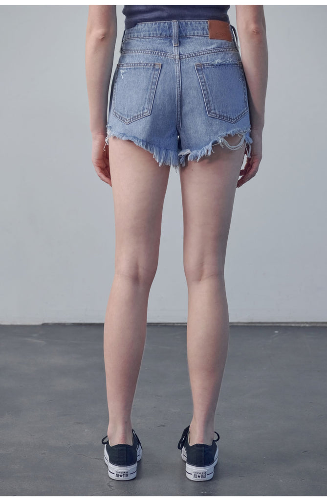 [FINN] HIGH RISE FRAYED SHORTS