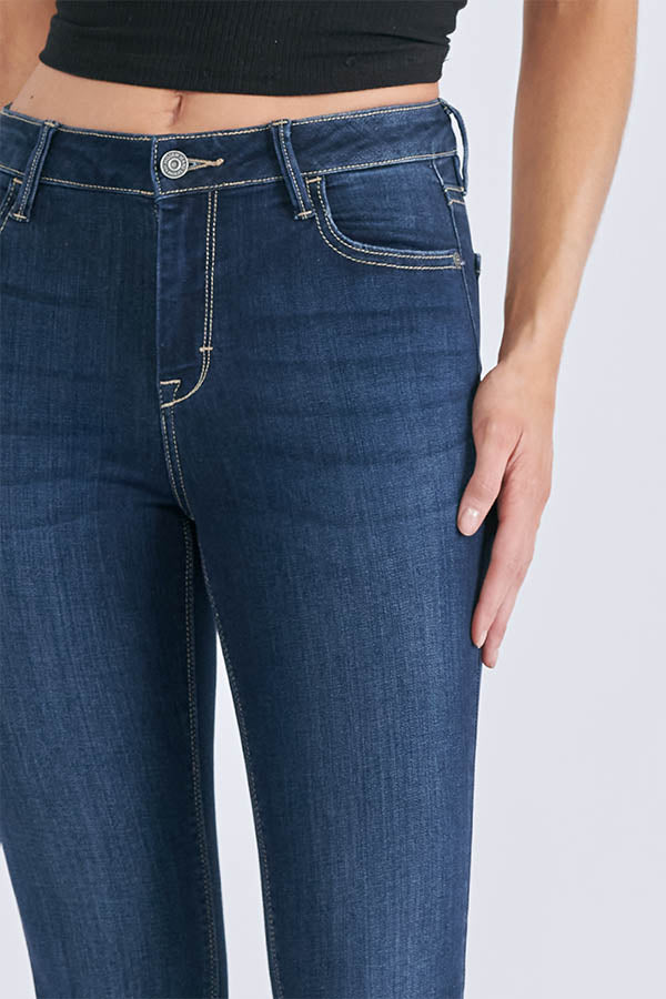 AMELIA </p> DARK WASH CLEAN STRETCH RAW HEM SKINNY