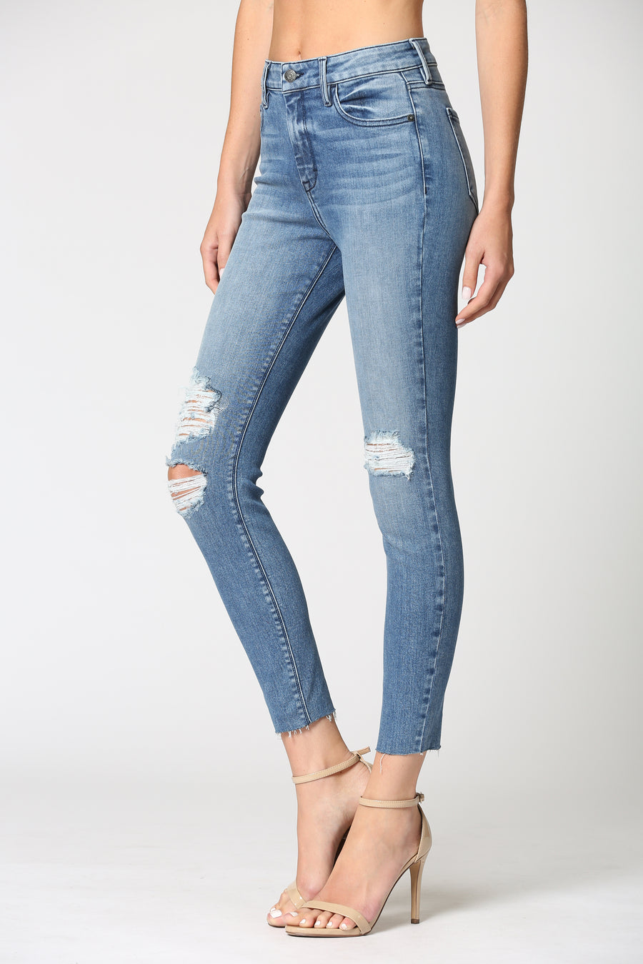 AMELIA <p/> MEDIUM WASH SKINNY WITH GRINDING
