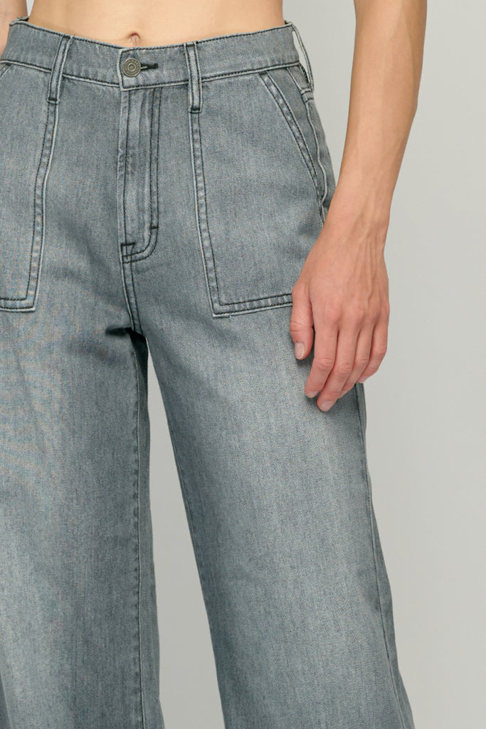 LOGAN <p/> GREY COLOR CLASSIC CARPENTER DAD JEAN